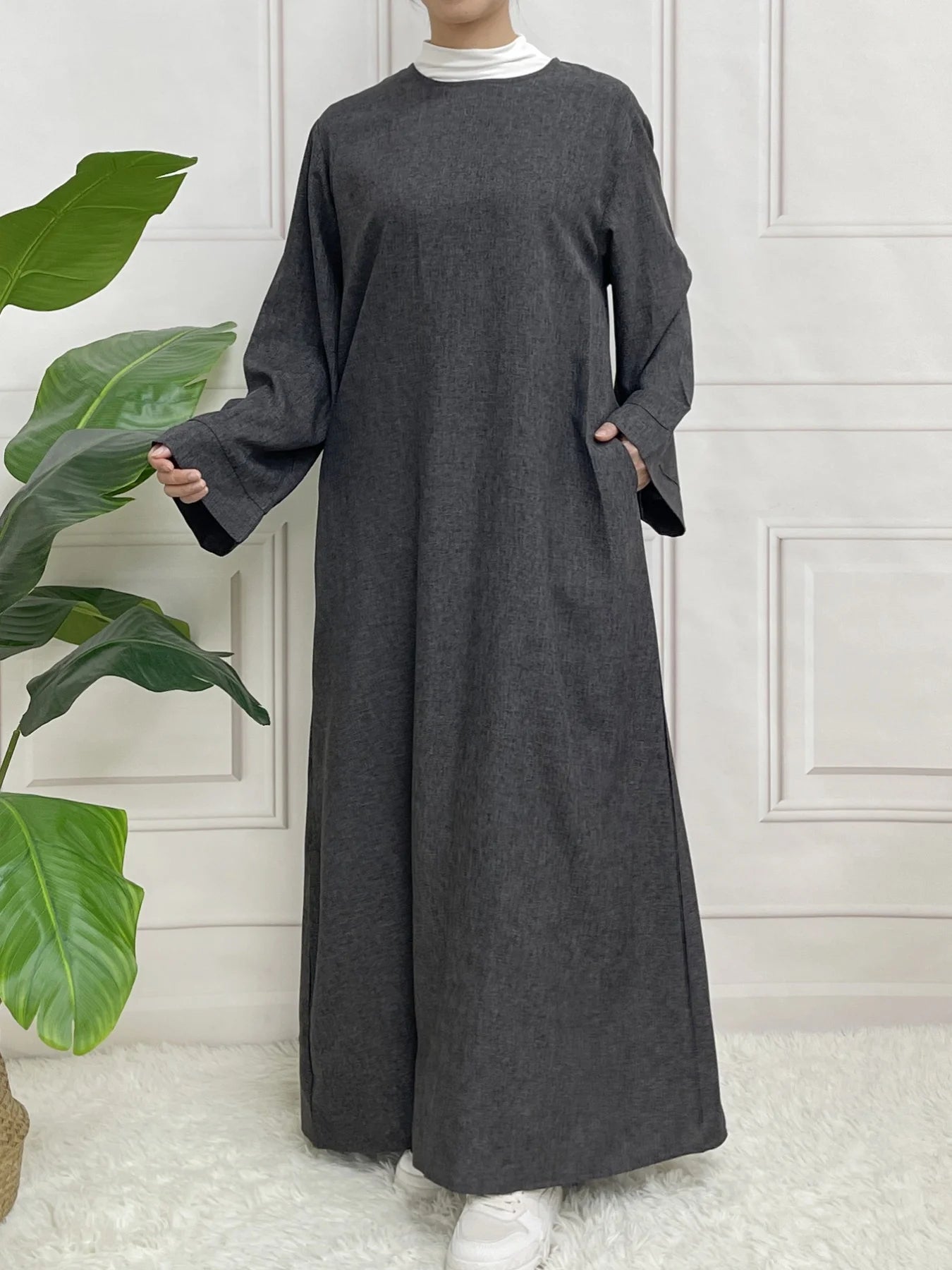 Abaya Modeste Fermée à Manches Longues avec Ceinture – Robe Élégante pour Eid et Occasions Spéciales - Muslim Essentials