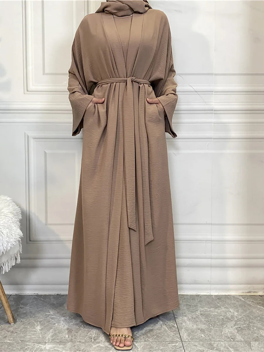 Abayas Modestes pour Femmes – Ensemble Islamique avec Kaftan, Hijab et Robe - Muslim Essentials