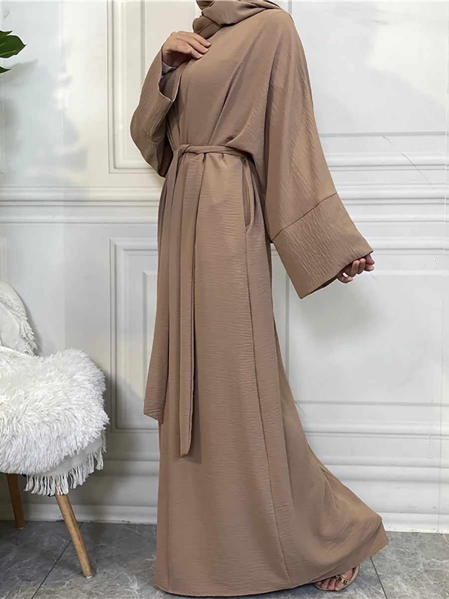Abayas Modestes pour Femmes – Ensemble Islamique avec Kaftan, Hijab et Robe - Muslim Essentials