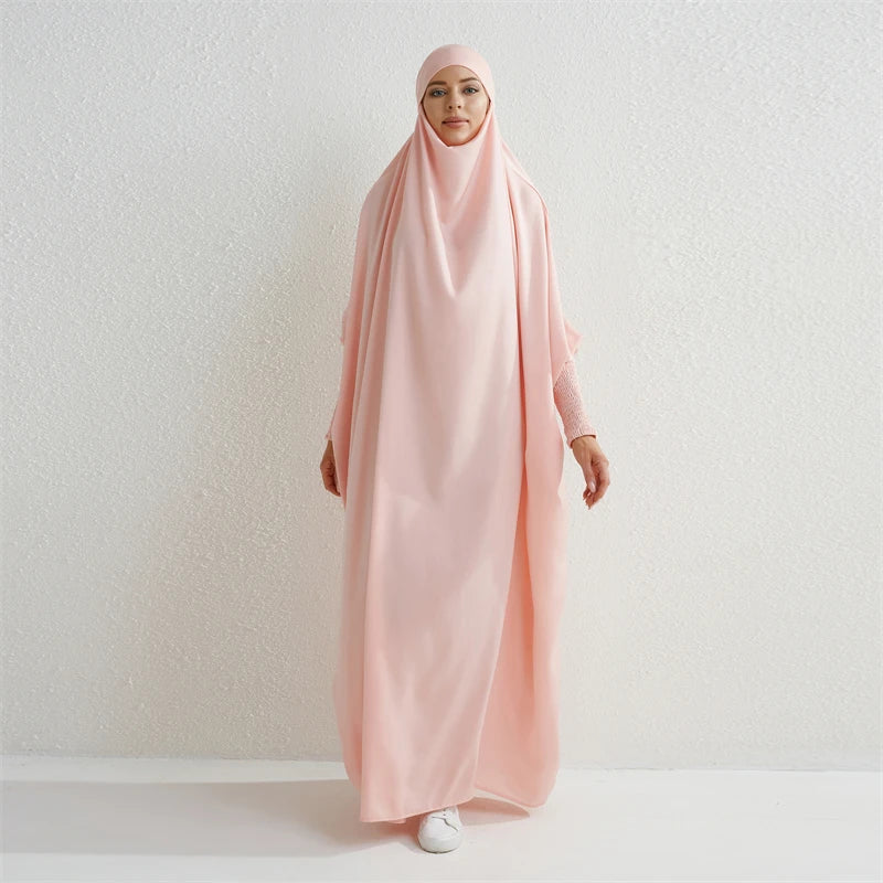 Abaya Musulmane à Capuche avec Manches Smockées - Muslim Essentials