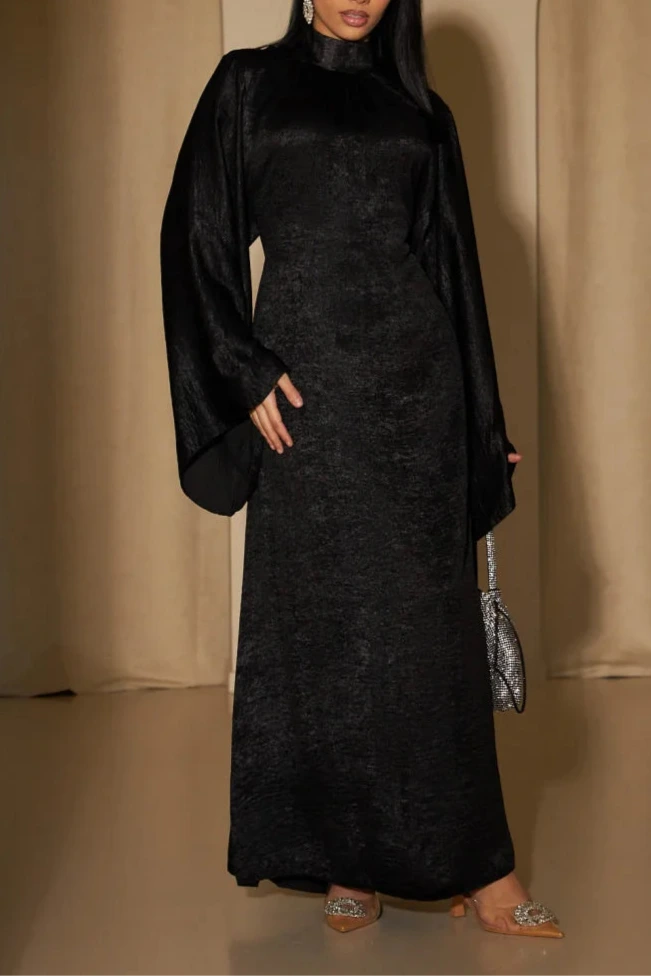 Robe Abaya Satinée Ceinturée à Manches Pagode - Abaya Islamique, Kaftan, Kebaya pour Femmes - Muslim Essentials