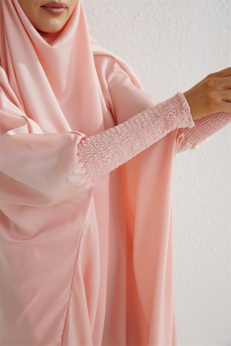 Abaya Musulmane à Capuche avec Manches Smockées - Muslim Essentials