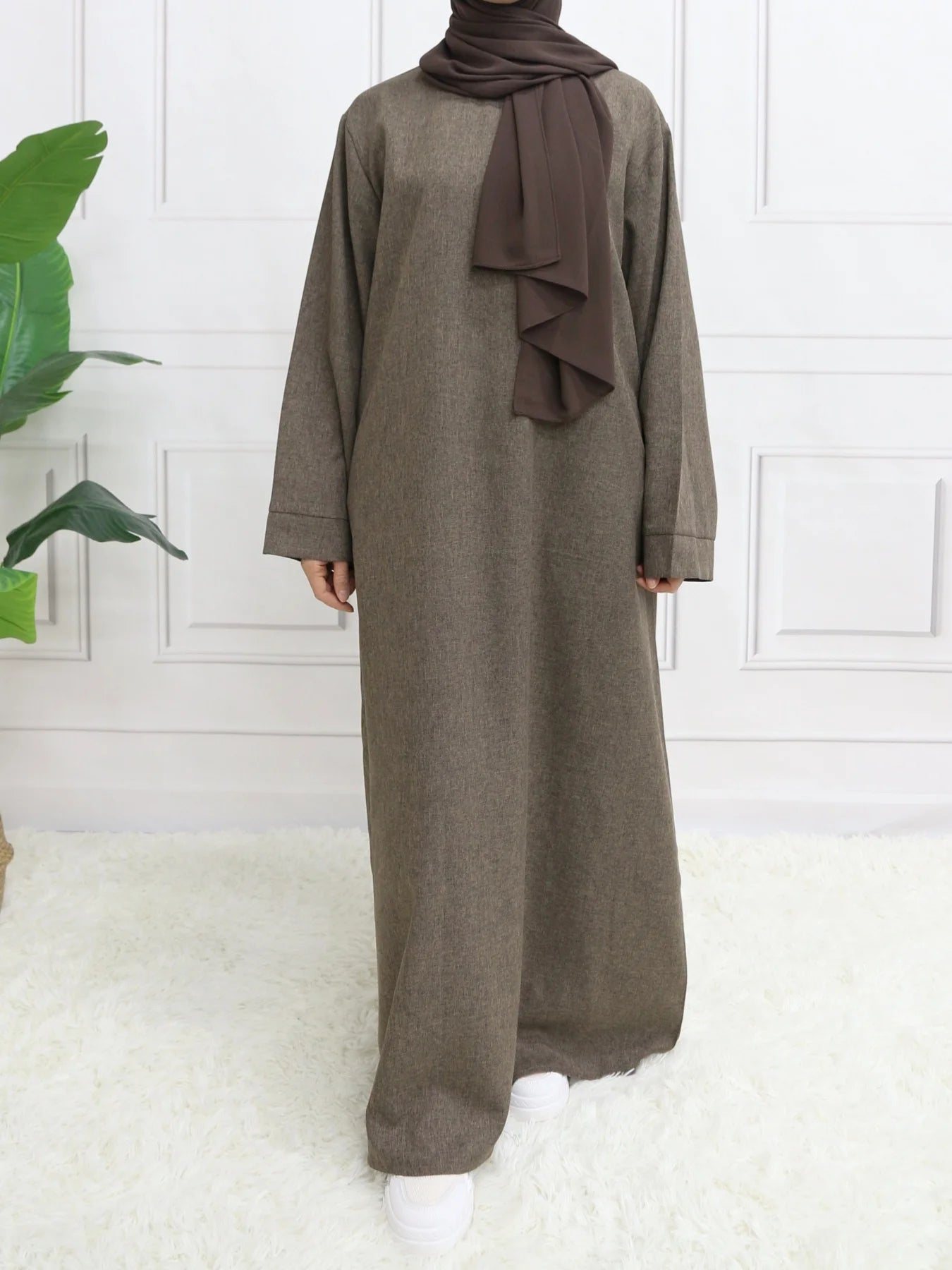 Abaya Modeste Fermée à Manches Longues avec Ceinture – Robe Élégante pour Eid et Occasions Spéciales - Muslim Essentials