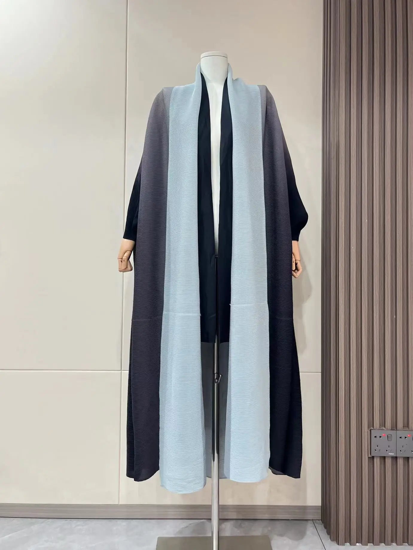 Manteau Long Femme Effet Froissé – Élégance Vintage & Confort Absolu - Muslim Essentials