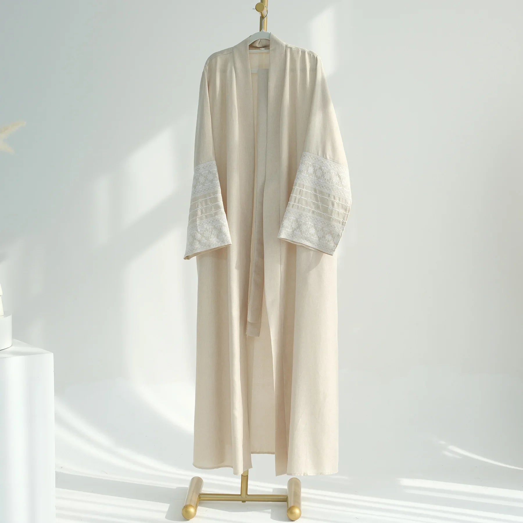 Abaya Brodée Élégante – Spécial Ramadan & Eid - Muslim Essentials